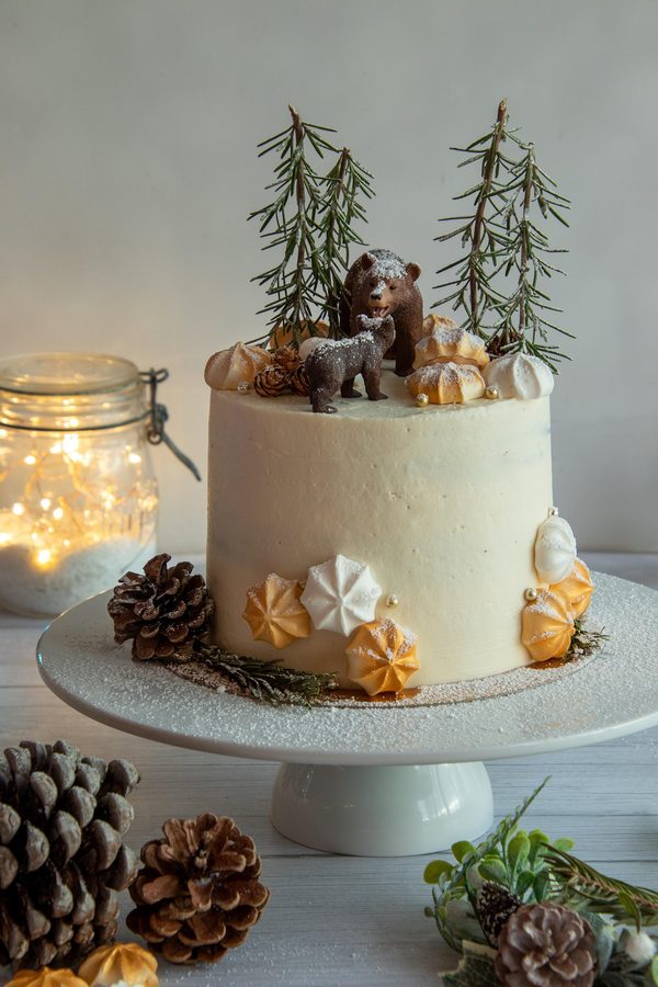 Finished custom cake with hand-detailed decoration